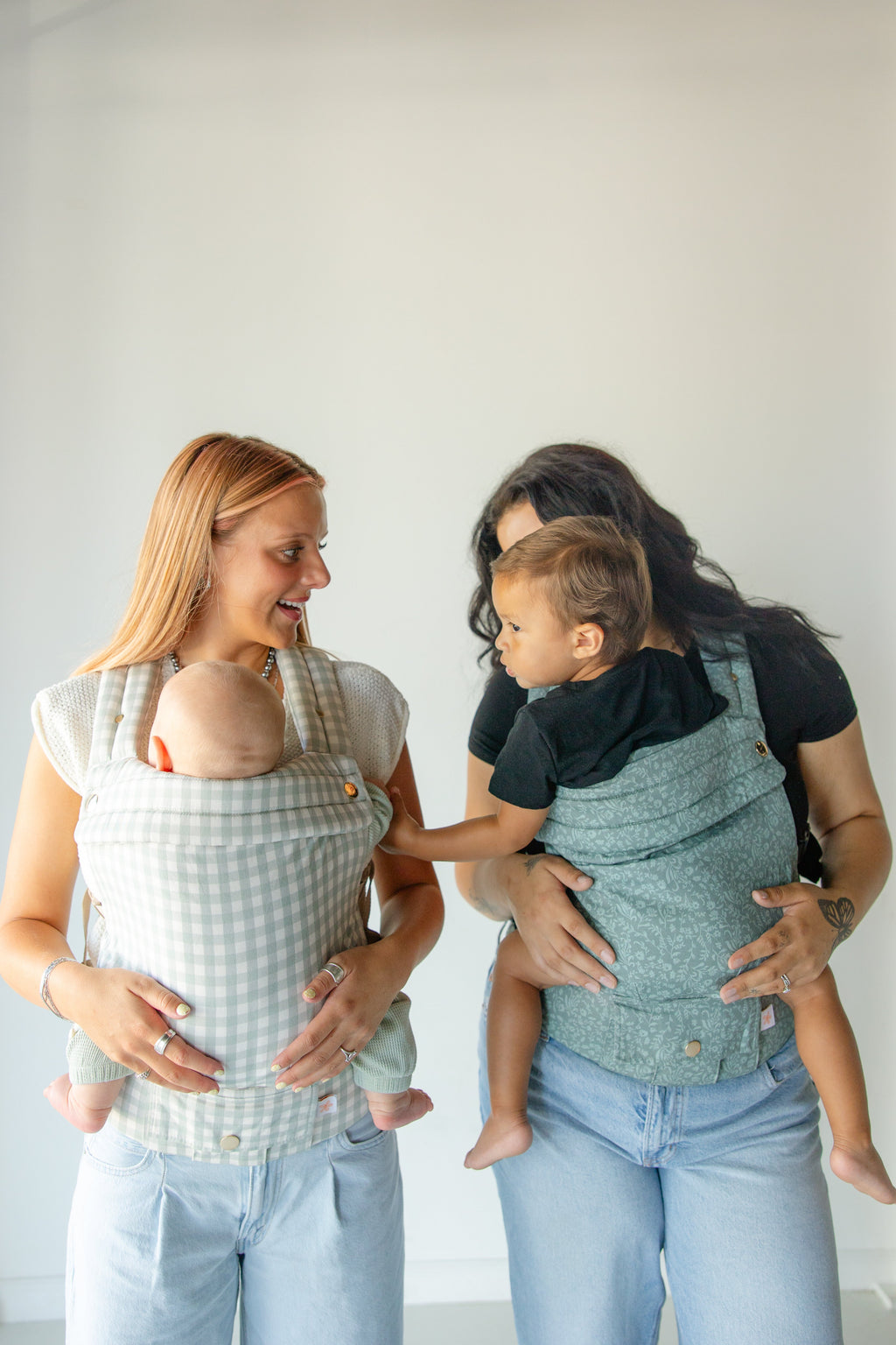 Coco Bloom – Cotton Baby Carrier