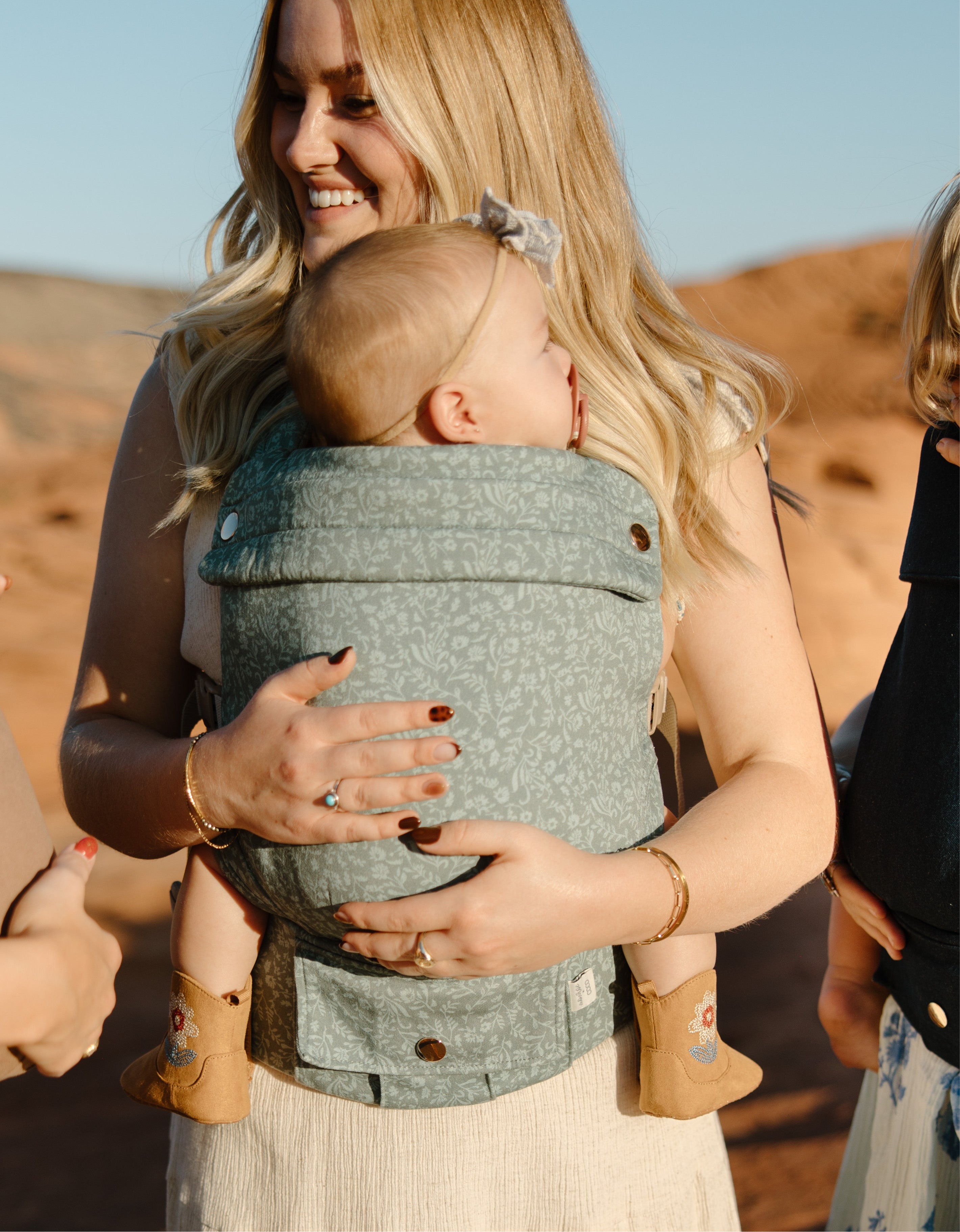 Coco Bloom – Cotton Baby Carrier